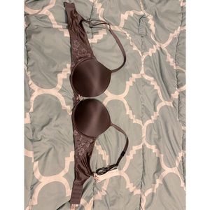 Victoria’s Secret Body by Victoria Push Up Bra 36 C
